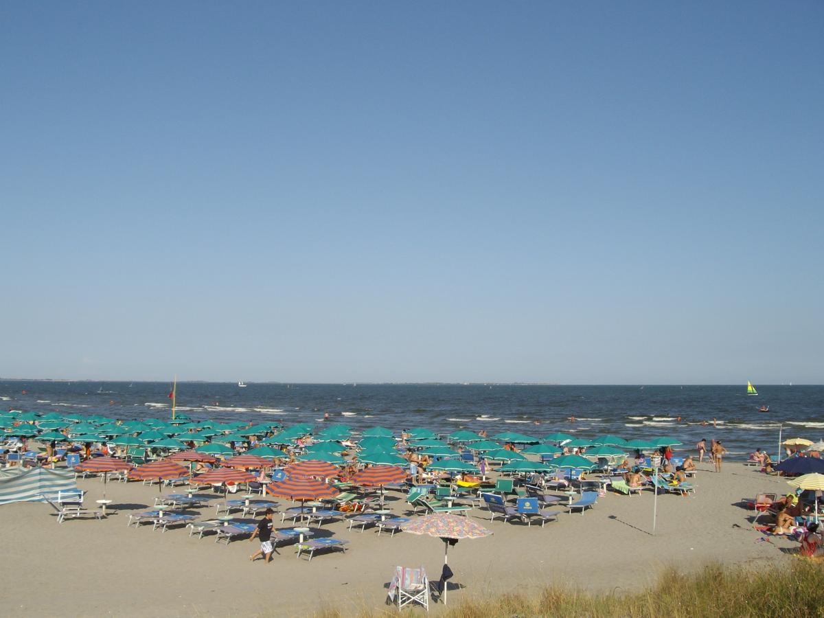 Agenzia Vear - Lido Di Volano Exterior photo