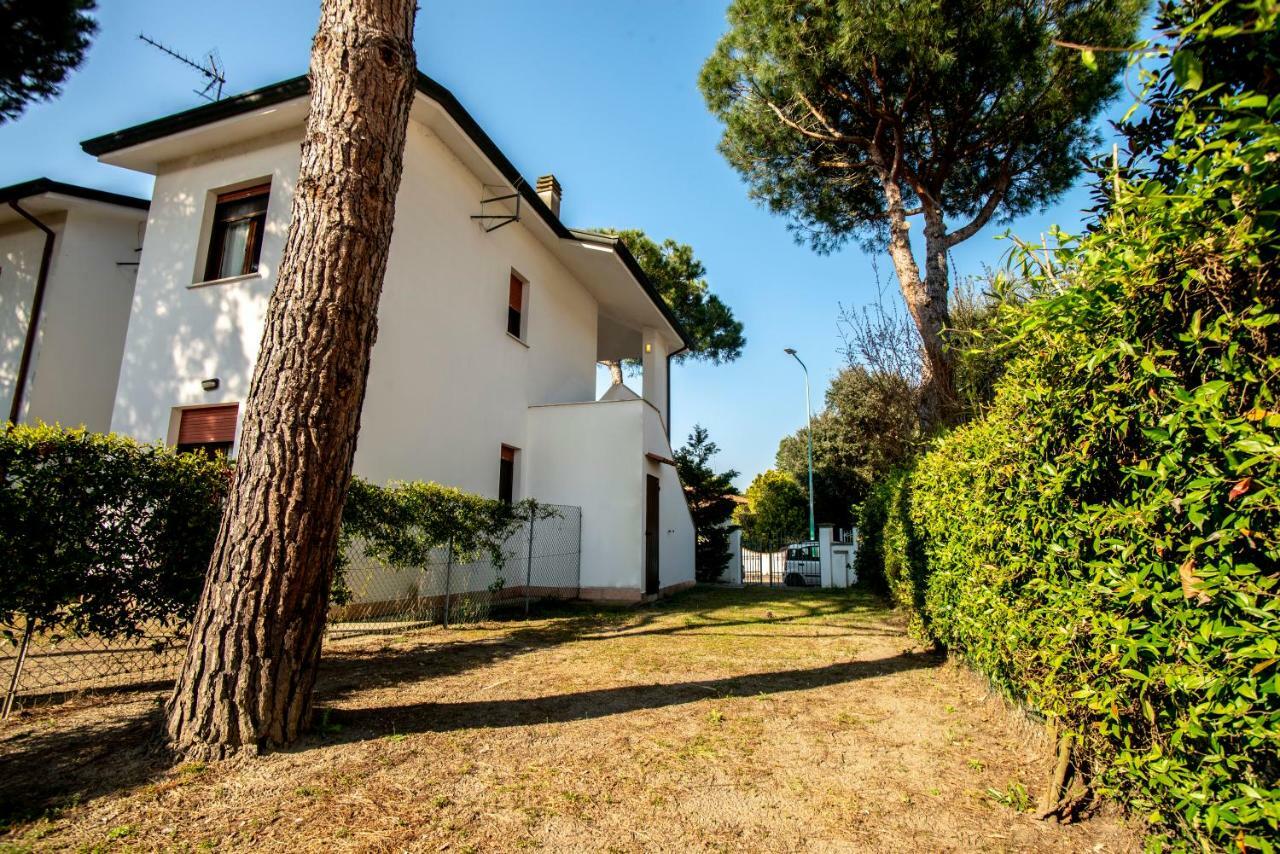Agenzia Vear - Lido Di Volano Exterior photo